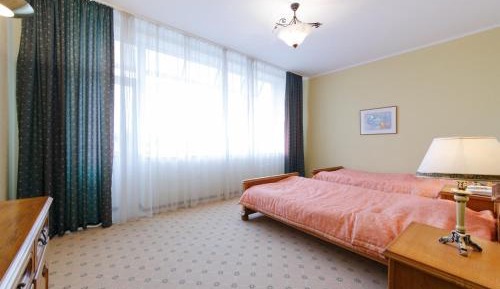 Suite with Two Balconies with Spa Access