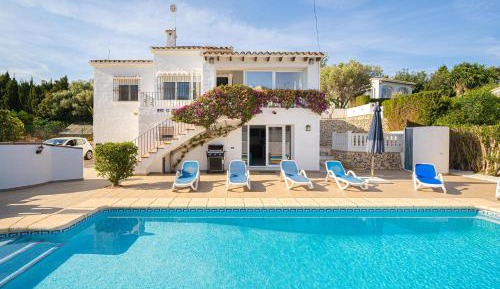 Villa with Sea View