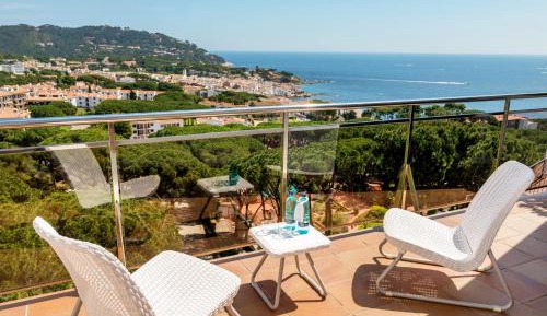 Superior Twin Room with Sea View