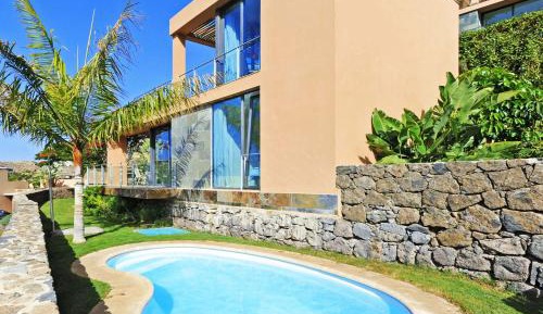 Superior Villa