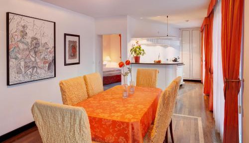 Alexandersuite
