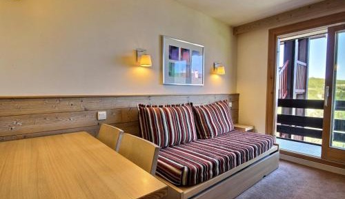 Apartment (5 Adults)