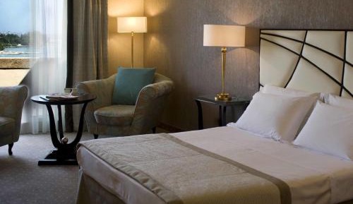 Executive Double Room with Lake View