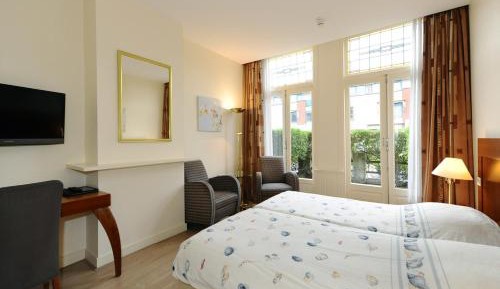 Twin Room with Terrace