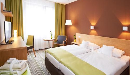 Avance Double Room