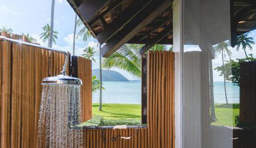 Deluxe Villa Beachfront