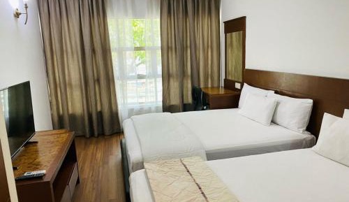 Triple Room with View