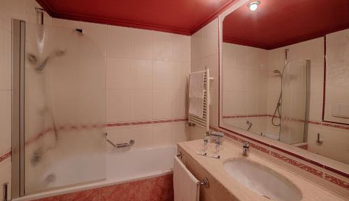 Premium Double Room  or Twin with Spa Access