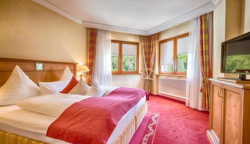 Junior Suite (2 Adults)