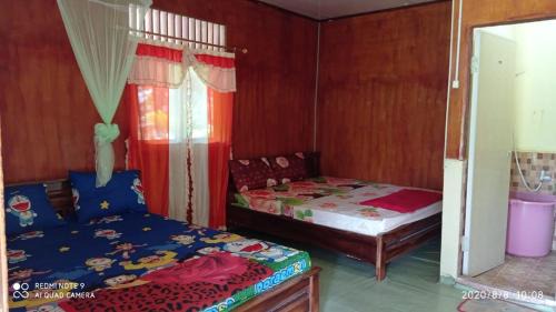 Double or Twin Room with Mountain View