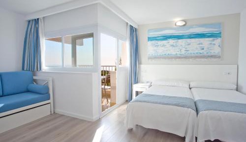 Family Room with Sea View
