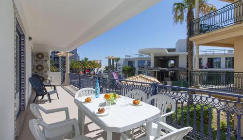 Apartment with Balcony