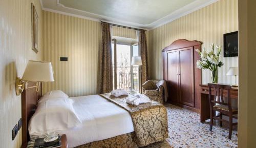 Comfort Double or Twin Room