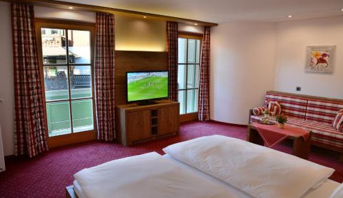 Large Double Room