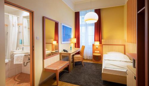 Economy Single Room