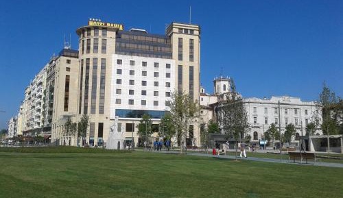 Double or Twin Room with City View (1 adult)