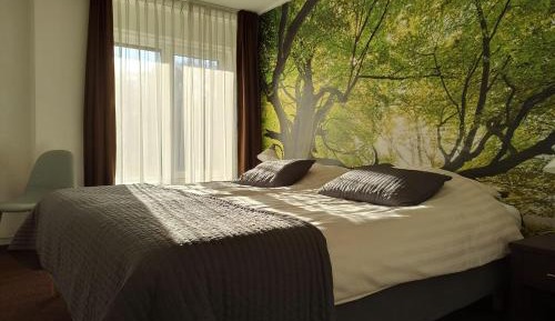 Twin Room with Shower