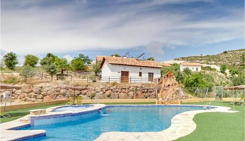 Two-Bedroom Holiday Home