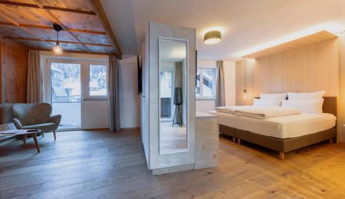 Suite with Sauna