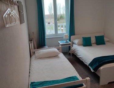Basic Triple Room