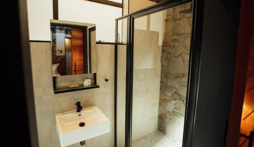 Luxury Single Room