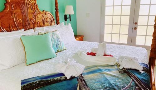 Deluxe King Suite