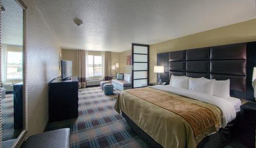 King Suite with Sofa Bed - Non-Smoking