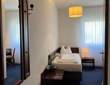 Small Single Room