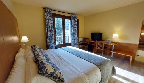 Superior Double Room with Terrace Garden View