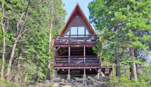 Two-Bedroom Holiday Home