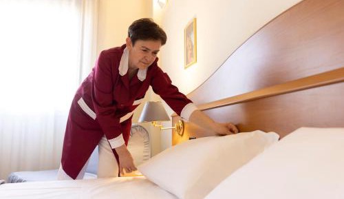 Economy Triple Room