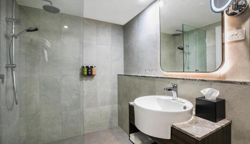 Standard King Room - High Floor