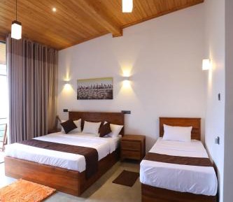 Triple Room with Mountain View
