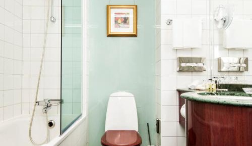 Small Double Room