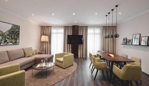 Two-Bedroom Suite