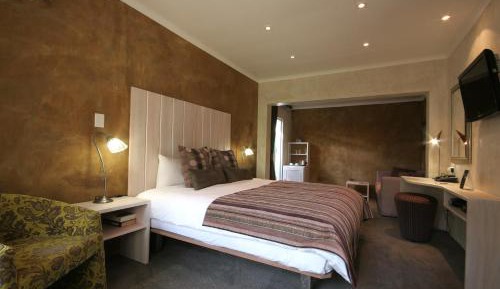 Luxury Suite