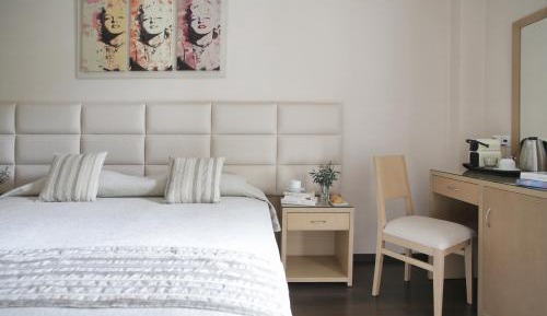 Standard Double or Twin Room with Side Sea View