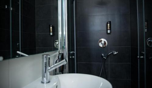 Single Room - Disability Access