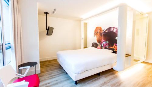 Large Double Room