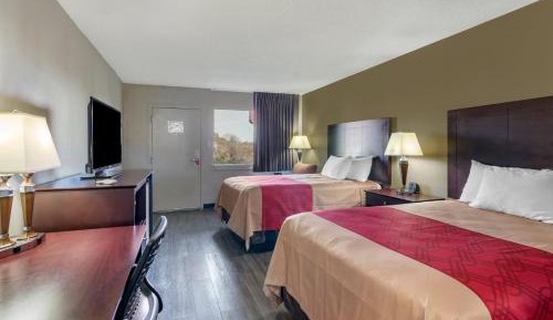 Double Room with Two Double Beds - Accessible/Non-Smoking