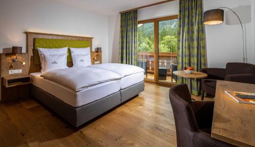 Deluxe Double Room with Balcony