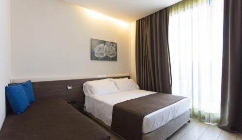 Superior Triple Room with Balcony