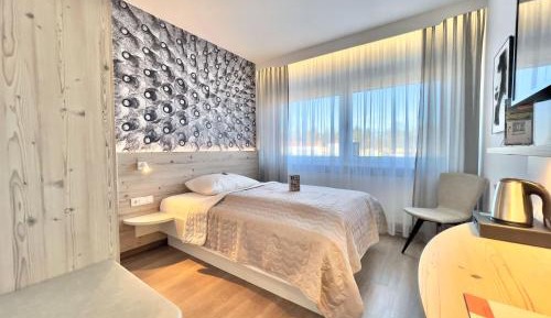Classic Single Room