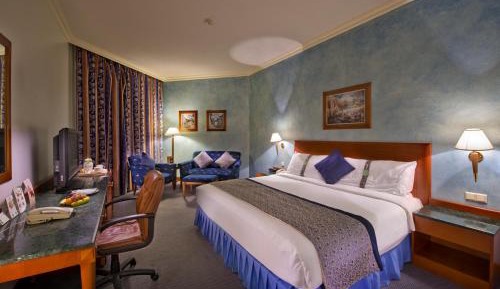 Standard King Room
