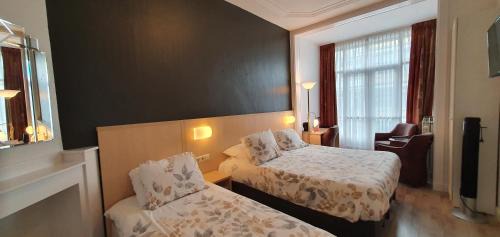 Triple Room with Bath
