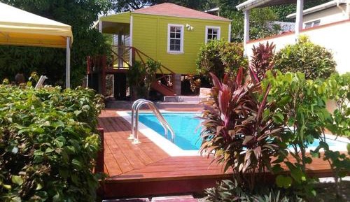 Private Cottage with Oceanview