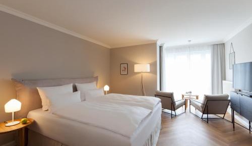 Superior Double Room with Balcony