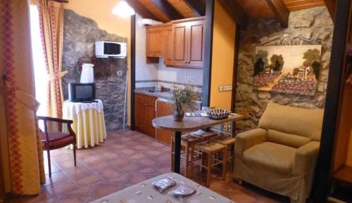 Studio (4 Adults)