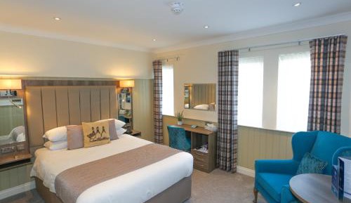Double Room with Hill View 