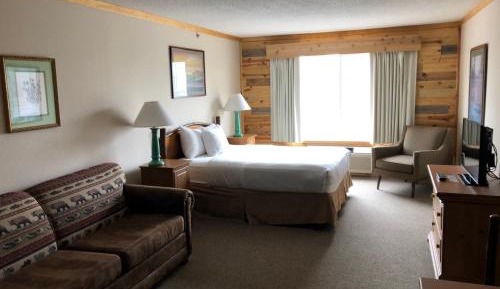 Queen Room with Sofa Bed